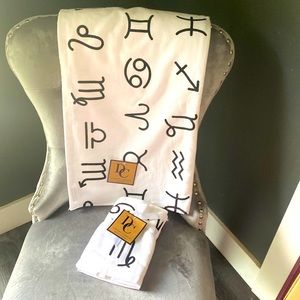 Zodiac bath towel and wash cloths
